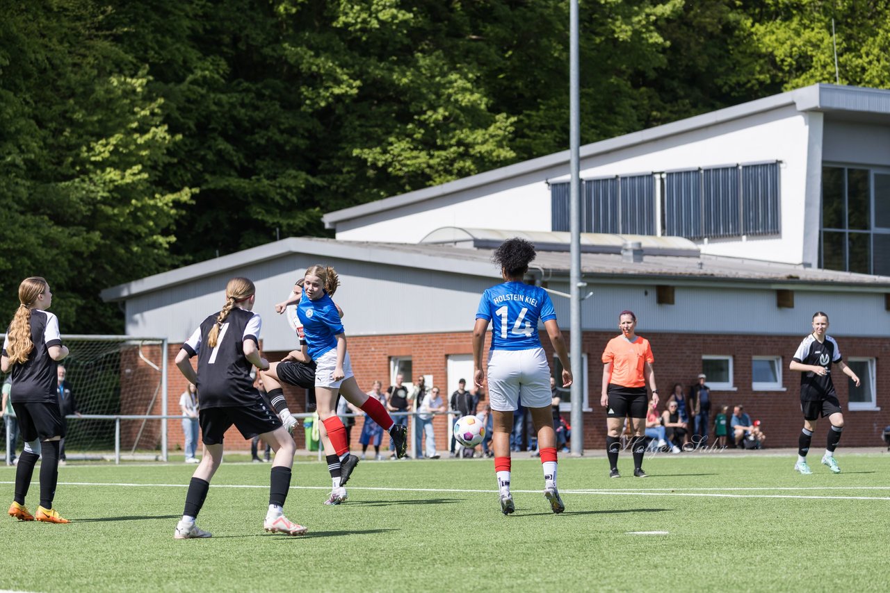 Bild 80 - wBJ SH-Pokalfinale  Holstein-Kiel - SV Viktoria : Ergebnis: 1:0